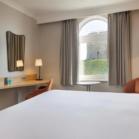 Hilton York Hotel Room photo