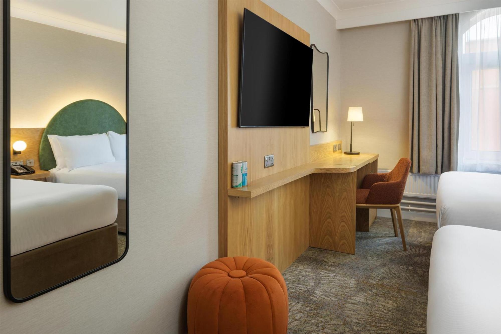 Hilton 4*